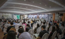 拍卖会爆料小品视频,揭秘拍卖会背后的趣味故事