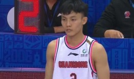 徐杰爆料易建联视频,展现篮球巨星风采