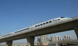 开封西环路爆料新闻事件,多车连环相撞，交通受阻紧急救援